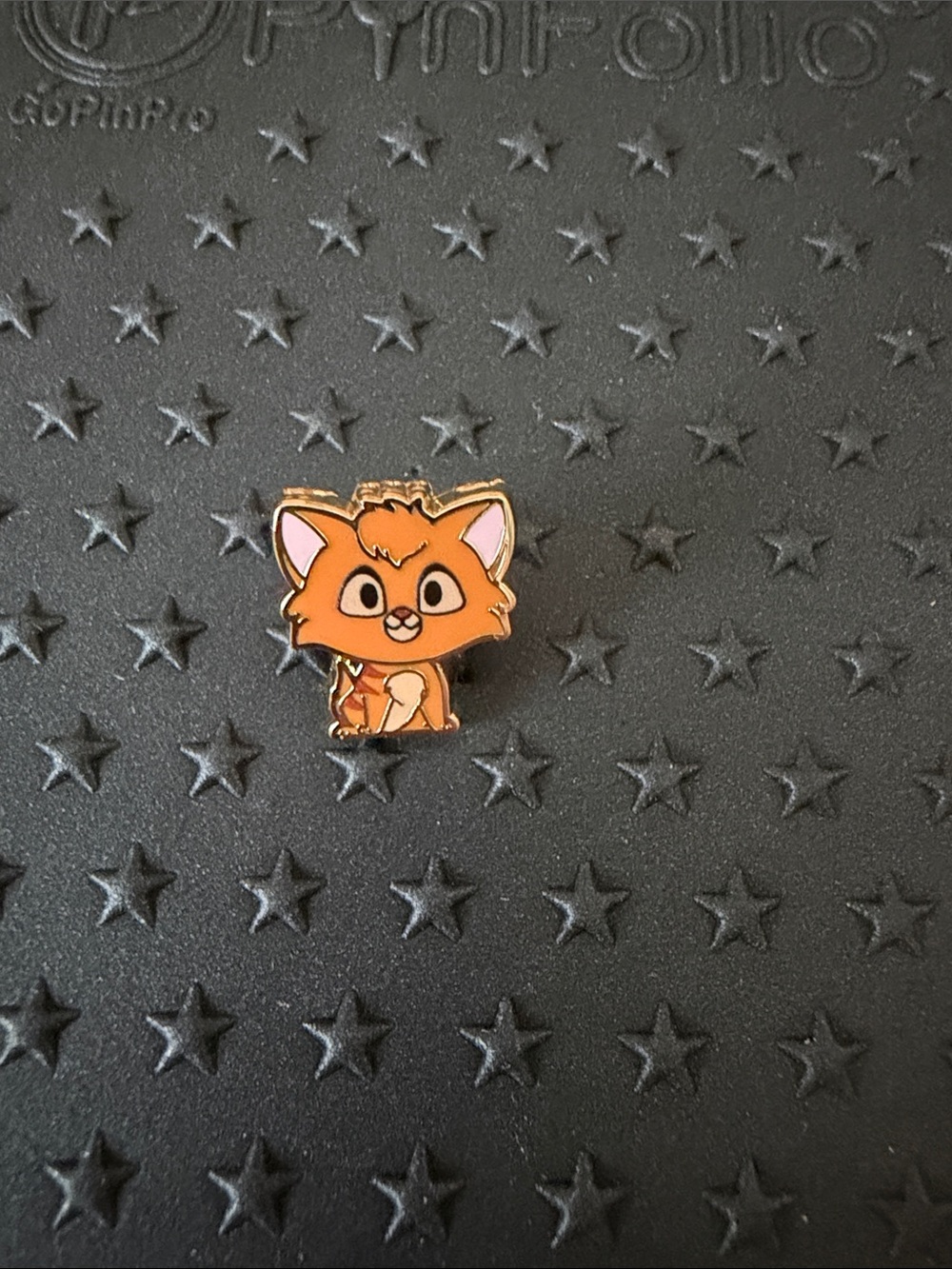 Disney Pink a la Mode Cats & Dogs Micros Oliver Enamel Pin